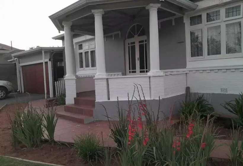 Majatalo The Cradle S Rest Guest House