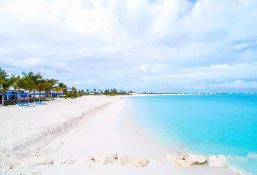 استراحتگاه Bahama Beach Club