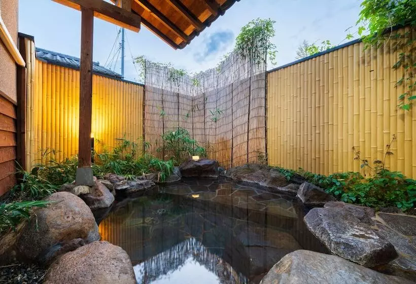 Ryokan Yufuin Hanarenoyado Yukagetsu