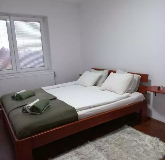 Apartmani Banda