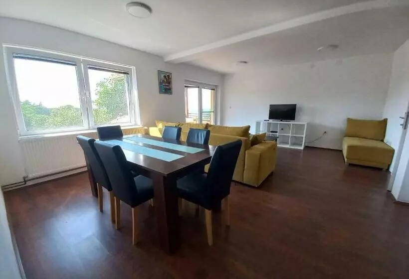 Apartmani Banda
