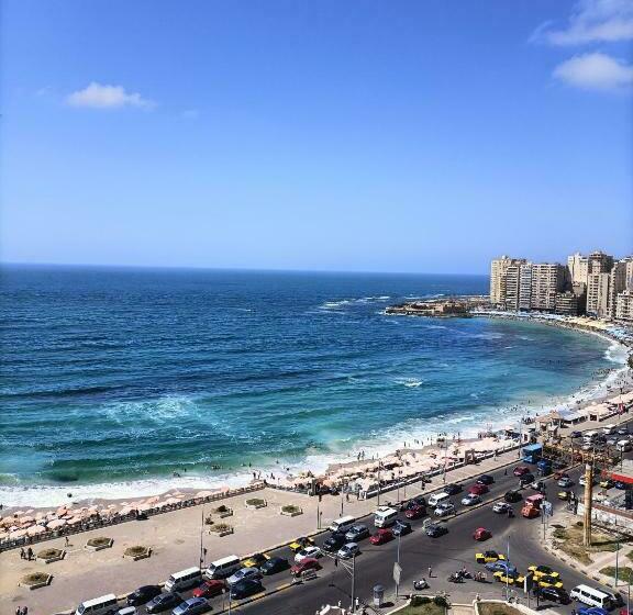 Lovely 3 Bedrooms In Sydibeshr Alexandria Family Only