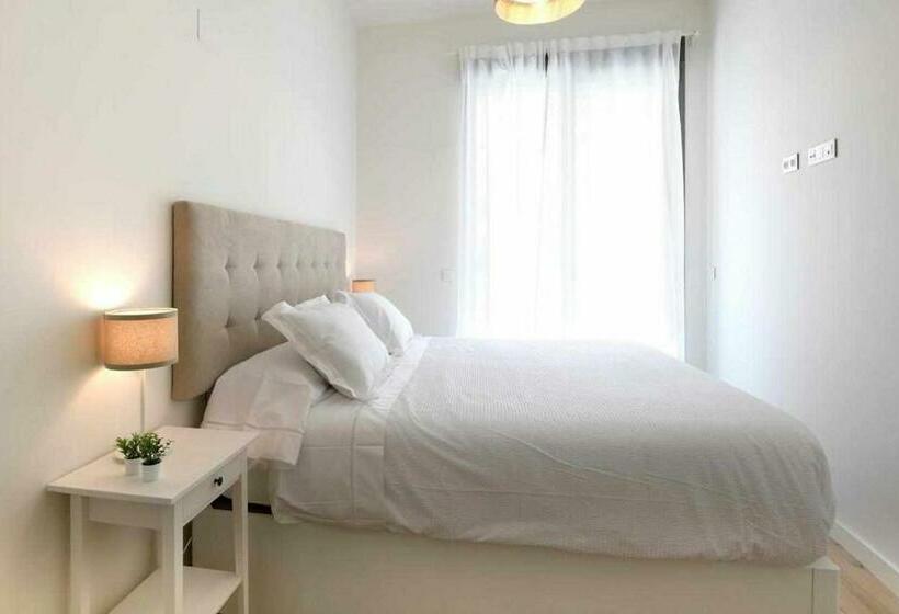 Mike House Alójate En El Corazón De Zaragoza