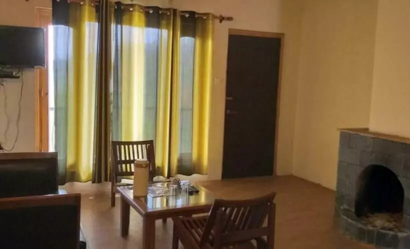 Retkeilymaja Elphinstone Inn