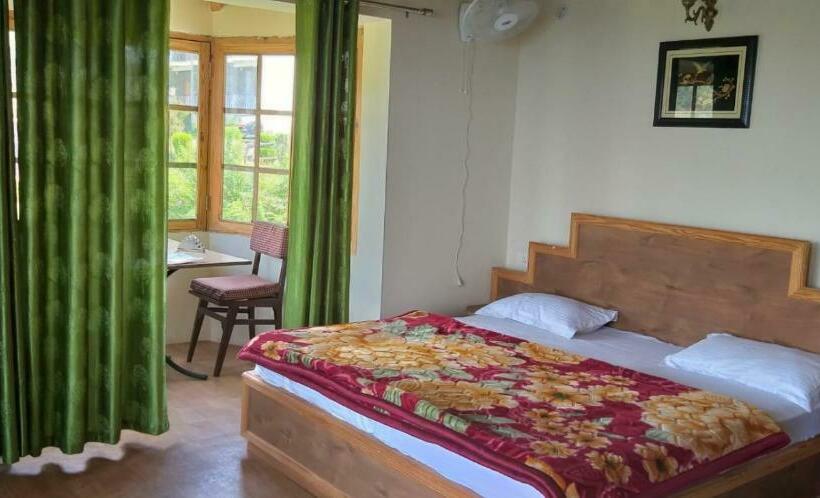 旅馆 Elphinstone Inn