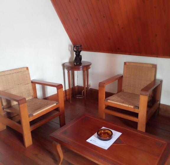 تختخواب و صبحانه Le Manoir