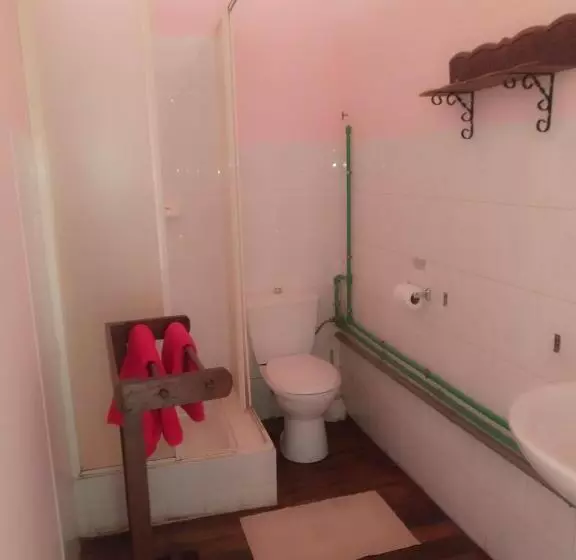 تختخواب و صبحانه Le Manoir