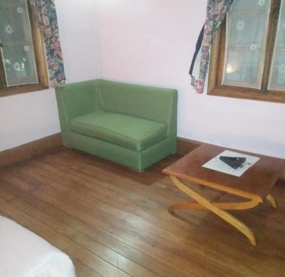 تختخواب و صبحانه Le Manoir