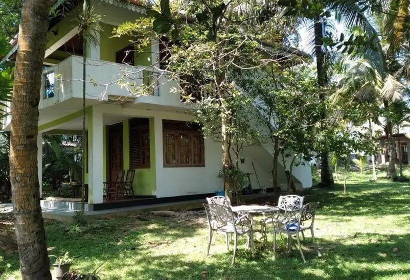 Aamiaismajoitus (B&B) Madampa Ganga Villa