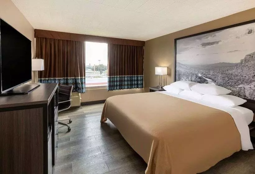 ホテル Super 8 By Wyndham Laredo