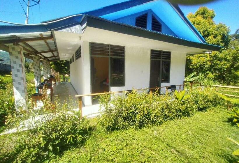 بنسيون Wisma Kelimutu