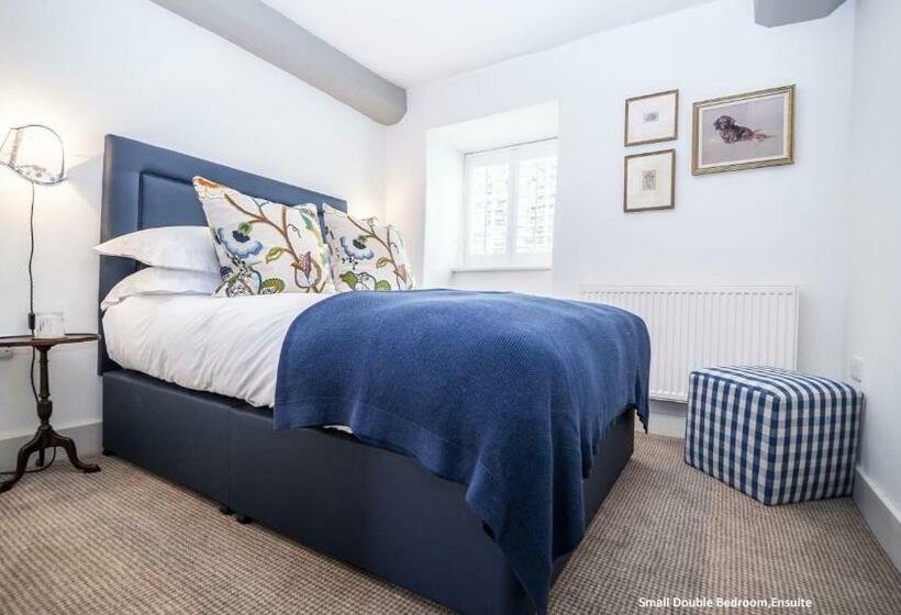 The Sherborne Cottage