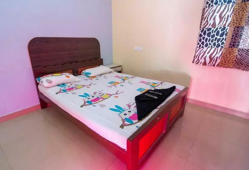 Hotelli Dwarka Residency