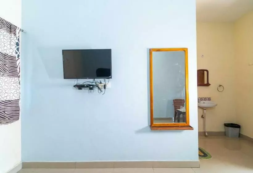 Hotelli Dwarka Residency