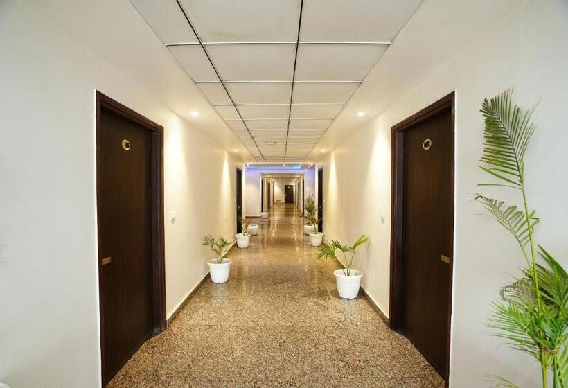 Отель White Rock