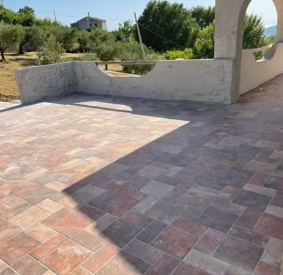 Villa Oliveto
