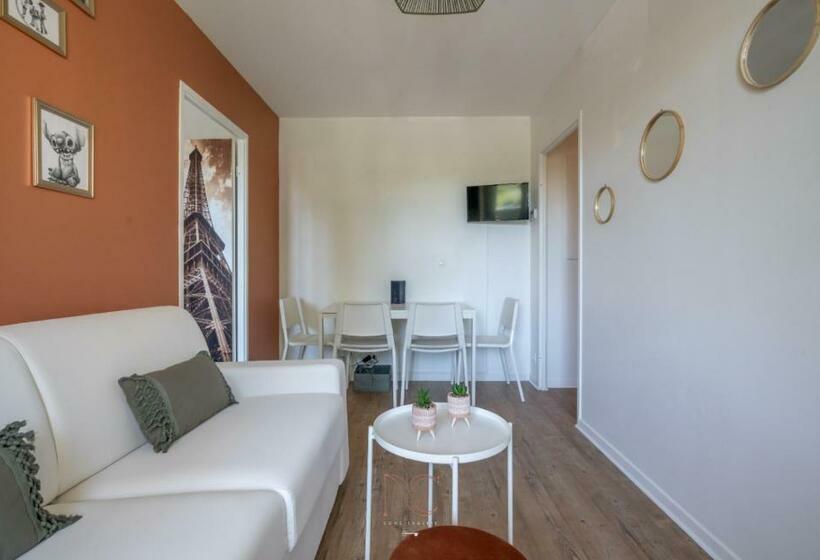 Apartment Castle 1 Bedroomed