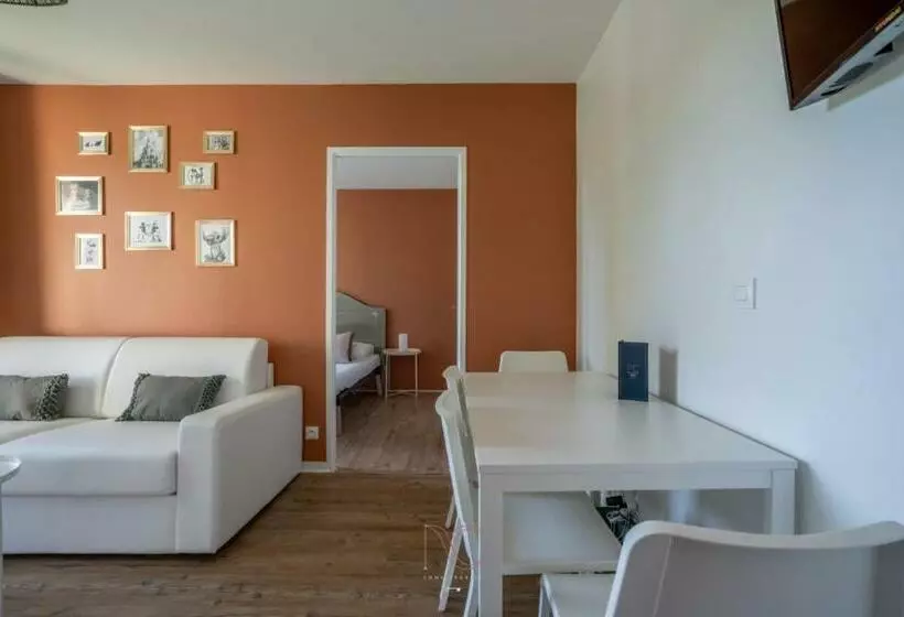 Apartment Castle 1 Bedroomed