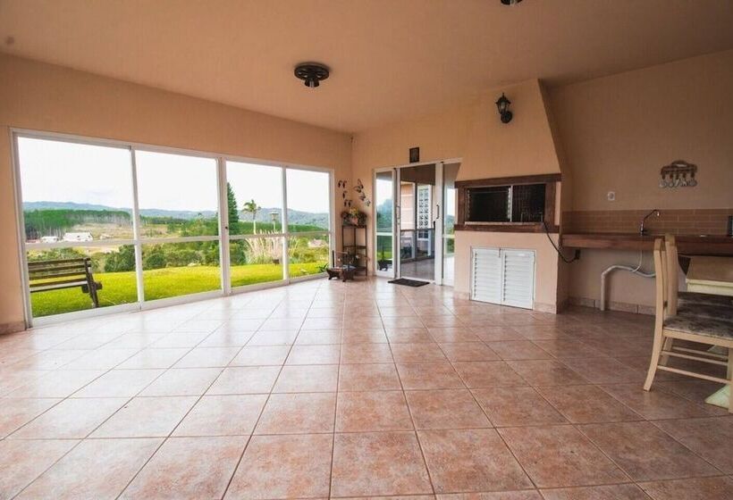 Sítio Fuchsia Régia Em Rancho Queimado