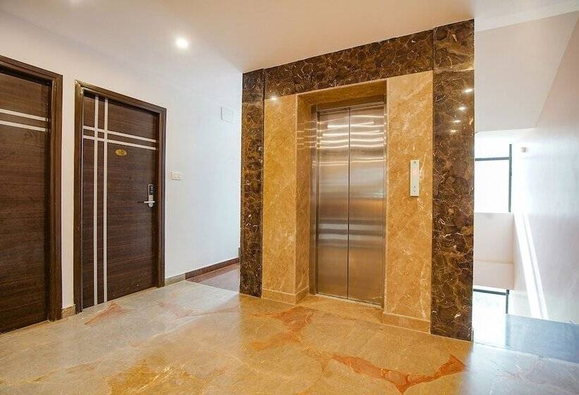 Fabhotel Athasri Inn