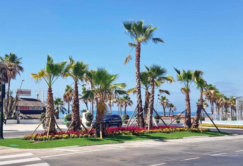 New 3 Bed Apartment Estepona Town With Pool