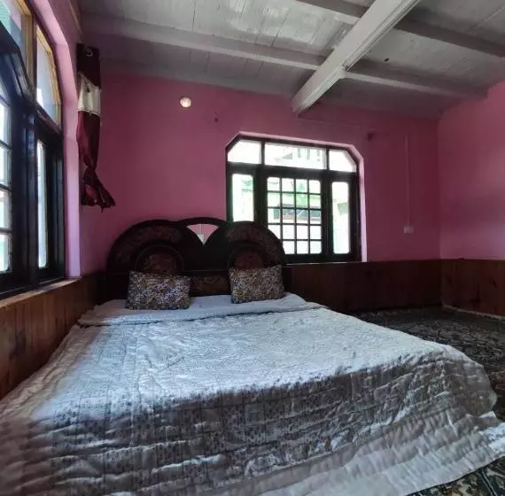 ペンション Pop Loan Homestay