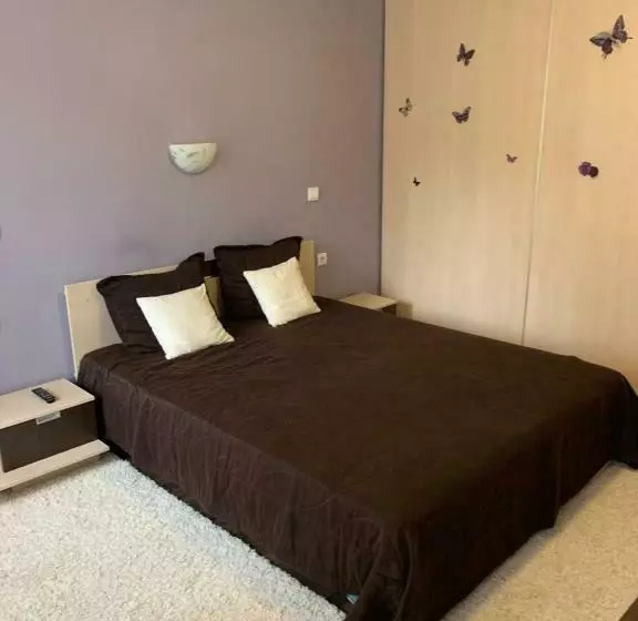 Sea Garden Apartment In Burgas