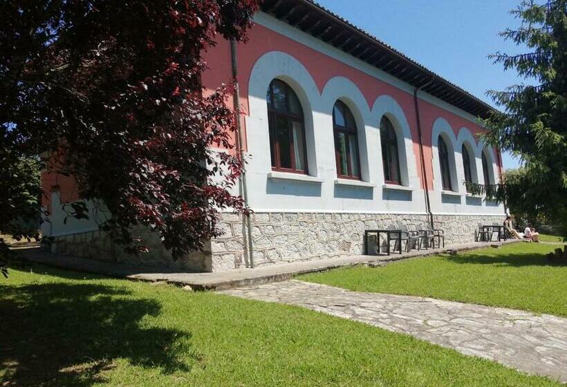 Apartamentos Rurales Escuelas De Collía