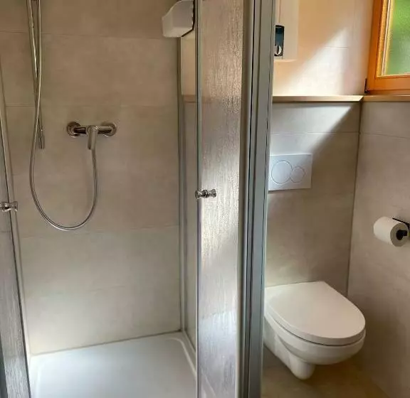 Nurdachhaus Am Geyersberg