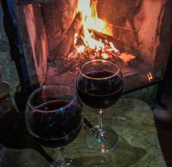 Majatalo Chale Canto Dos Cristais