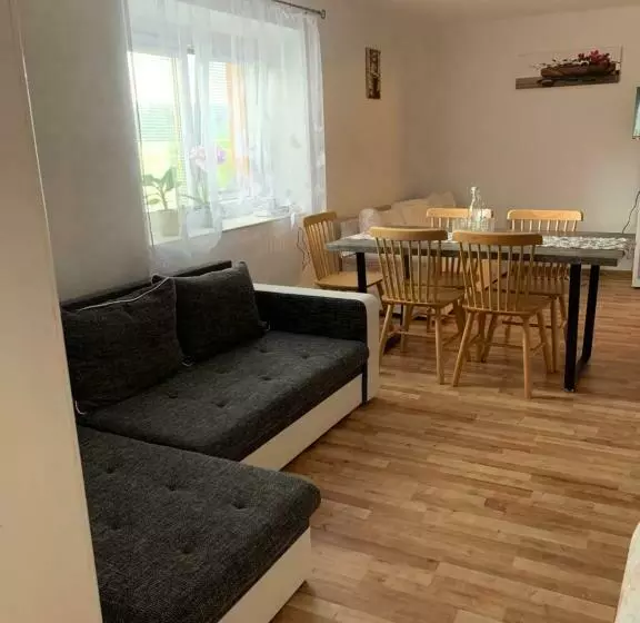 Apartmans Zbytiny 21