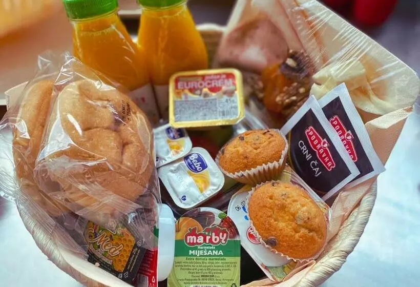 Bayview Hills Luxury Residences