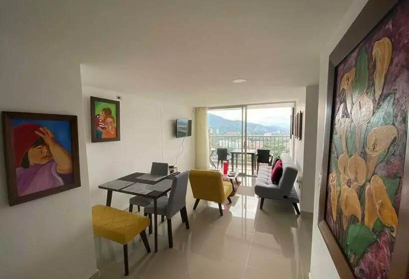 Encantador Apartamento, Con La Mejor Ubicación!