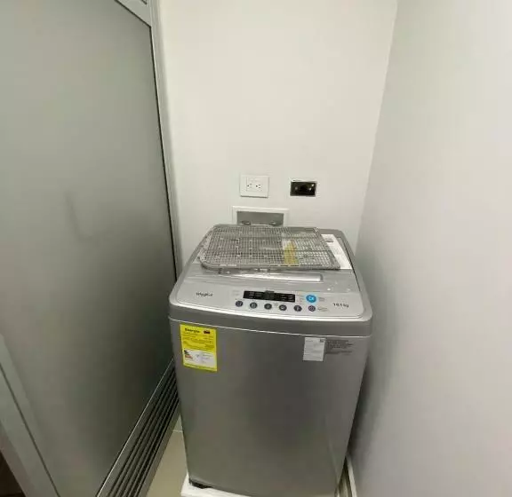 Encantador Apartamento, Con La Mejor Ubicación!