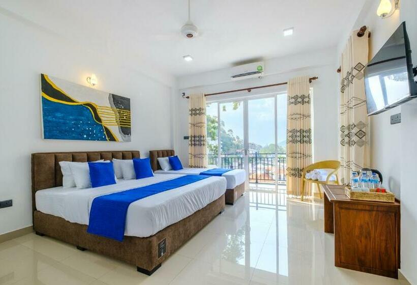 فندق Queens Mount Ridge