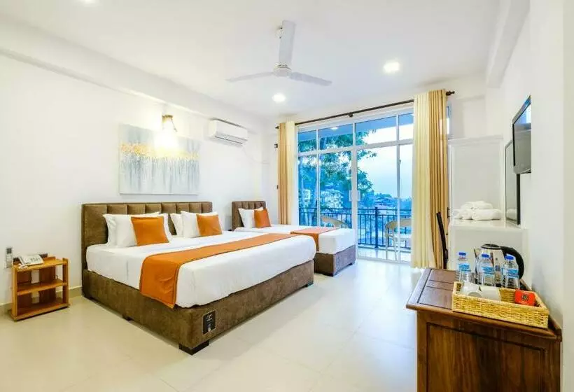 Hôtel Queens Mount Ridge