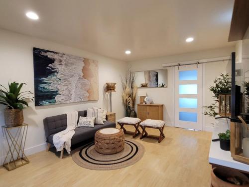 Quaint 2 Bed/1 Bath Unit Located In The Dunes