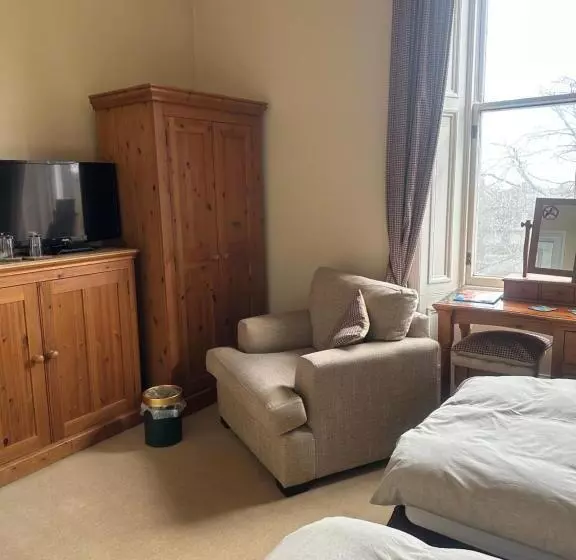 Aamiaismajoitus (B&B) 36 Themall