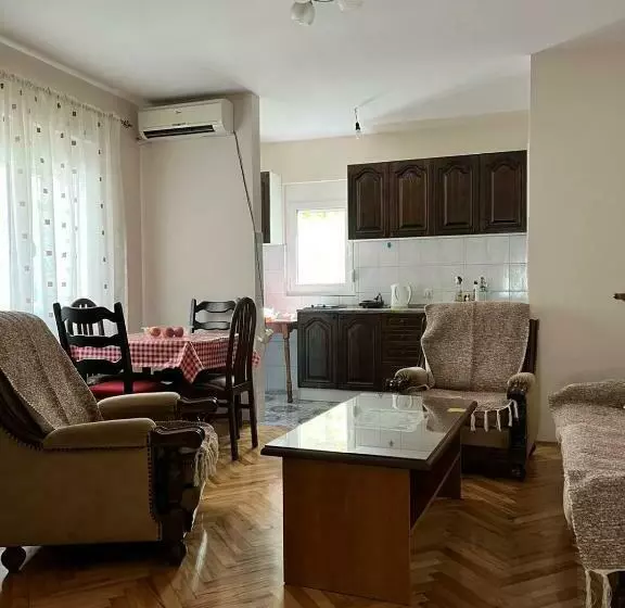 Gorica Hill Apartment