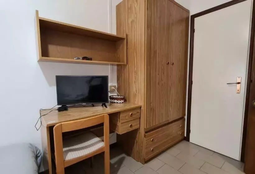 Hotelli Albergo Meublé Aurora