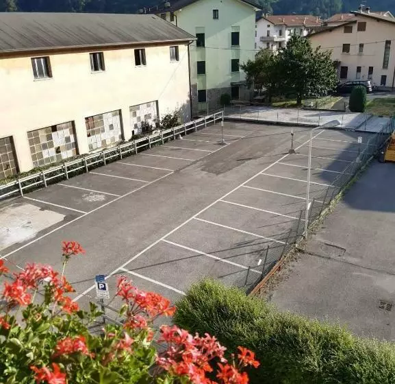 Hotelli Albergo Meublé Aurora