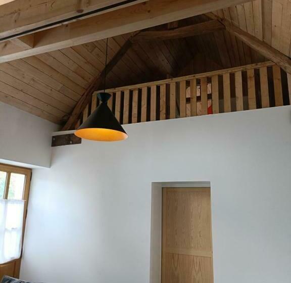 Longère Mille Et Une Roses