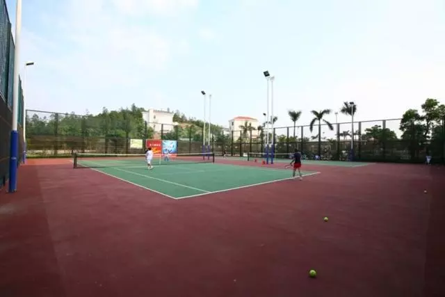 Otel Taishan Junhaiyue Phoenix