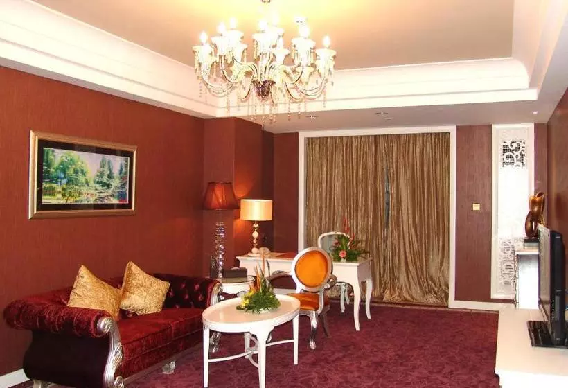 Otel Taishan Junhaiyue Phoenix