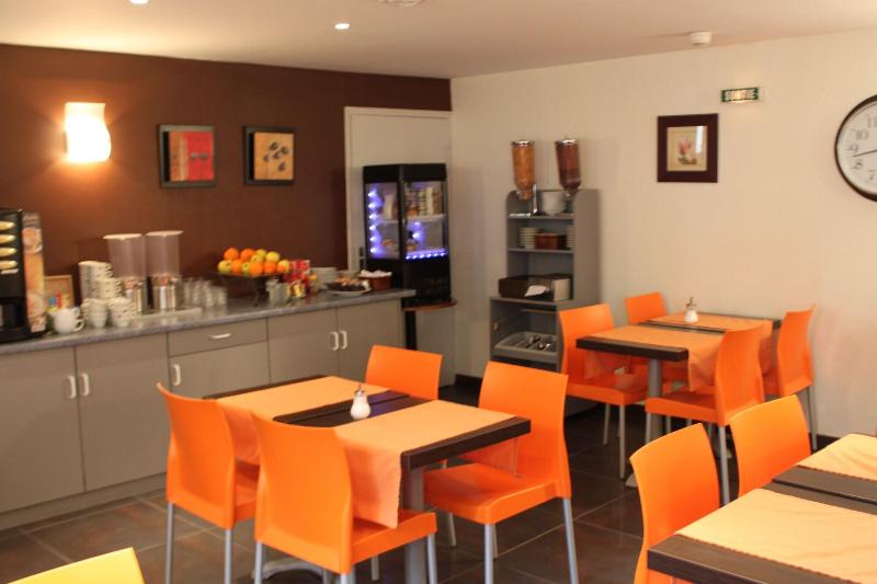 בית מלון כפרי De Paris