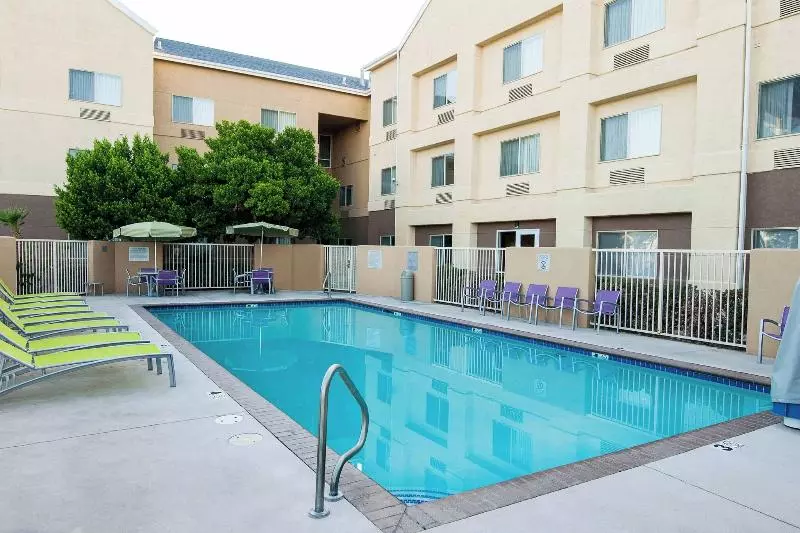 هتل Fairfield Inn St. George