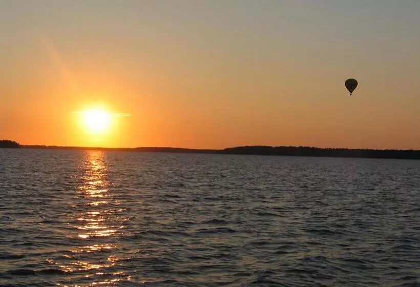 Szálloda Fleesensee Resort & Spa