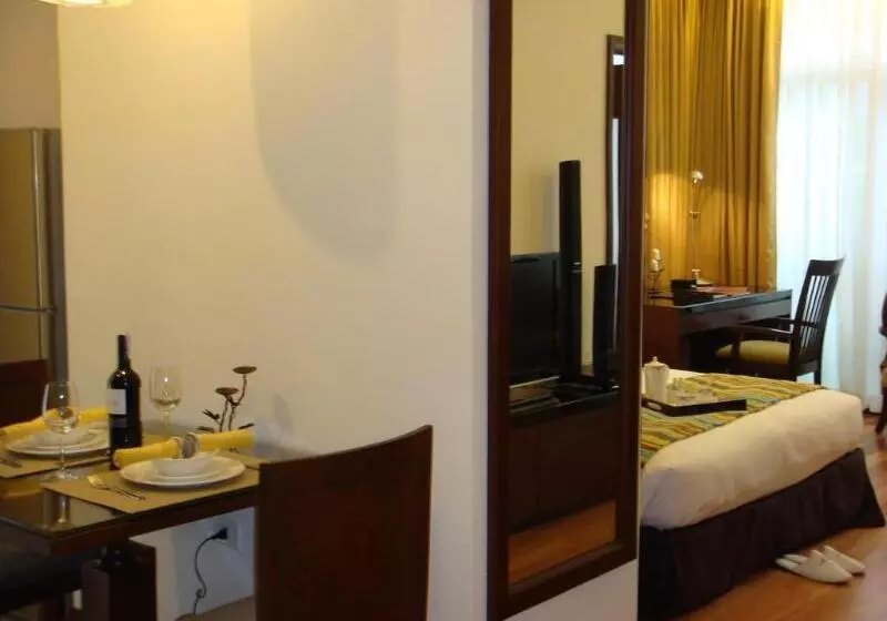 ホテル Fraser Suites Hanoi
