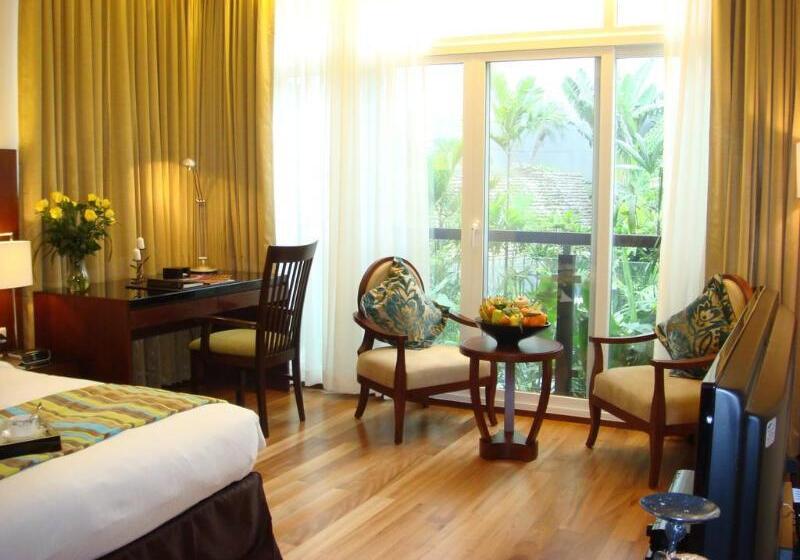 ホテル Fraser Suites Hanoi