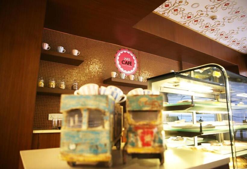 هتل Golden Tulip Jaipur